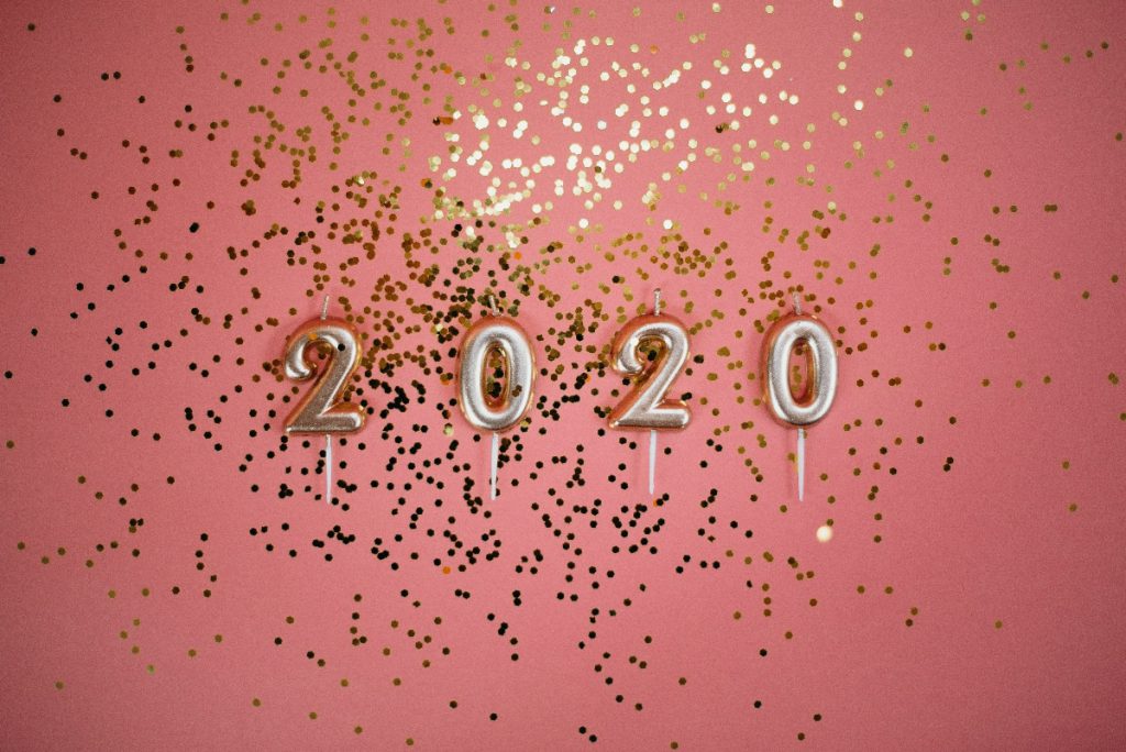 photo of 2020 on pink background 3401900 1